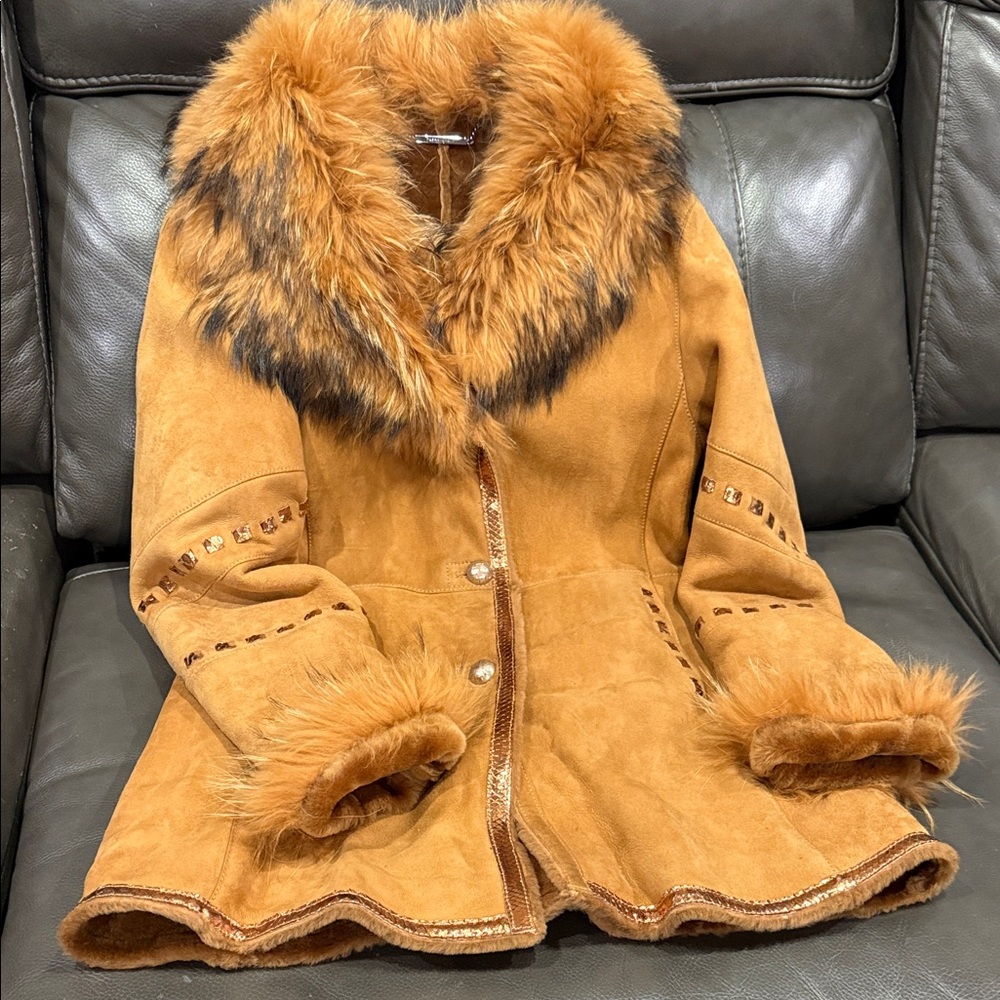 Women's Tan Faux Fur Trimmed Coat